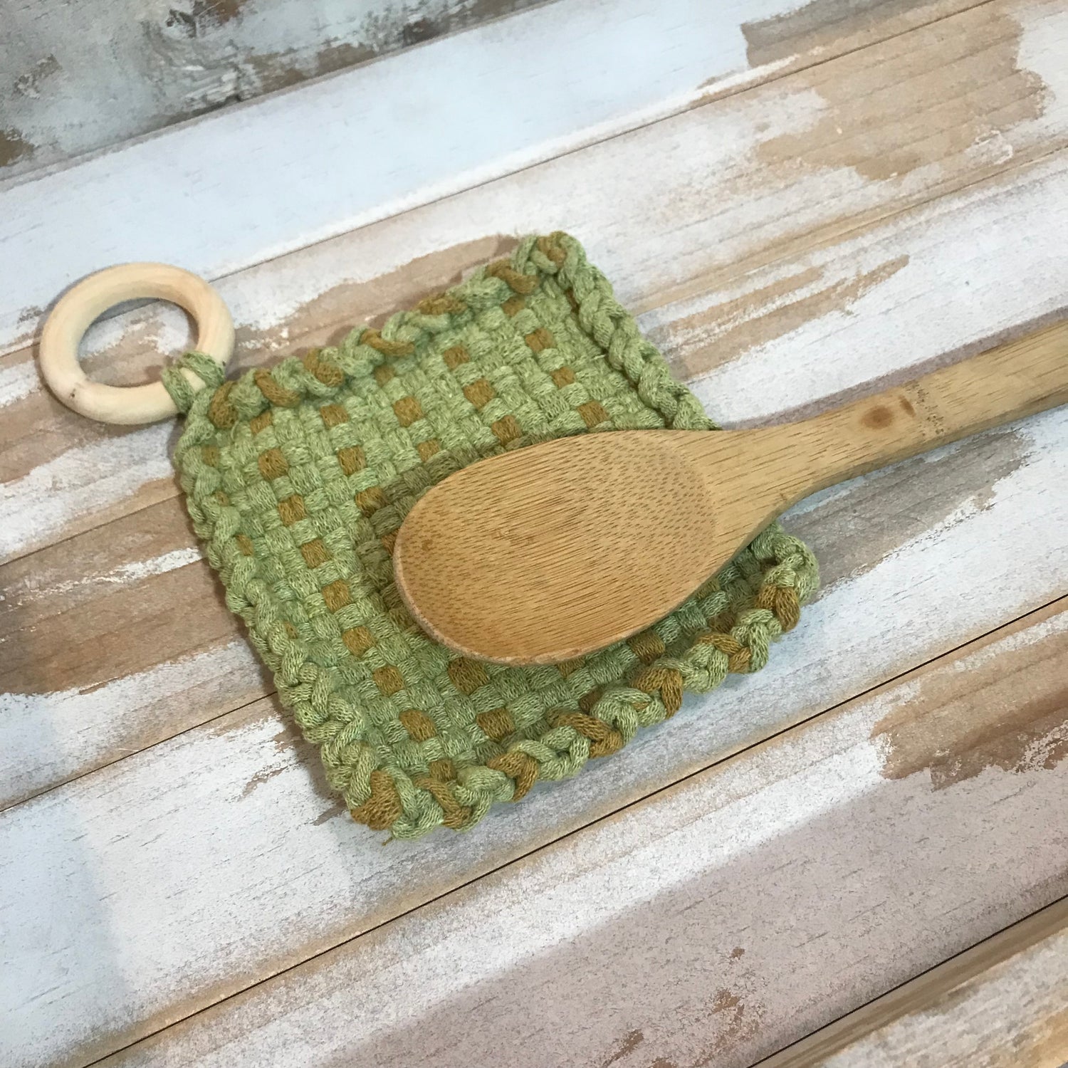 Woven Green Small Trivet