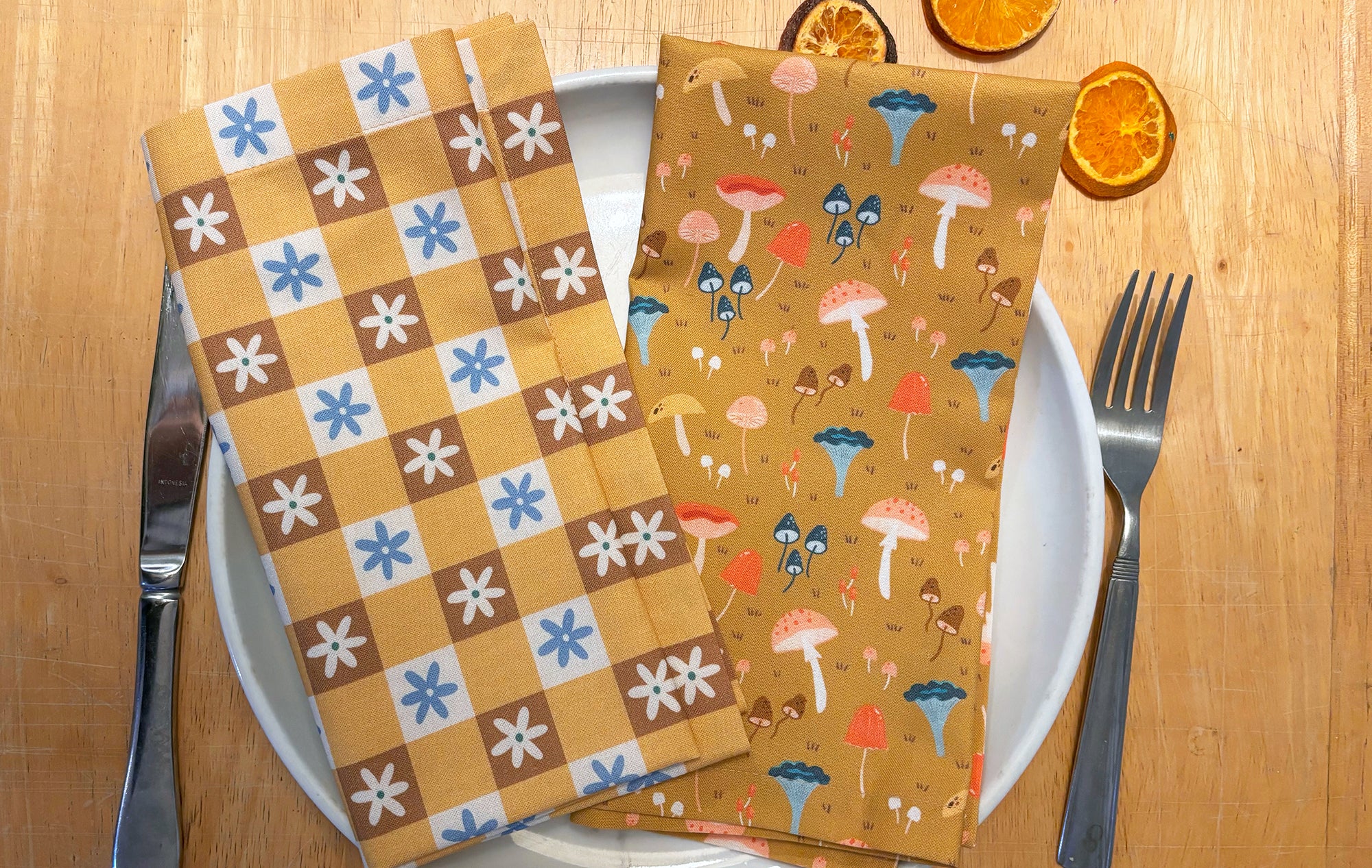 Dijon Check Flower Set