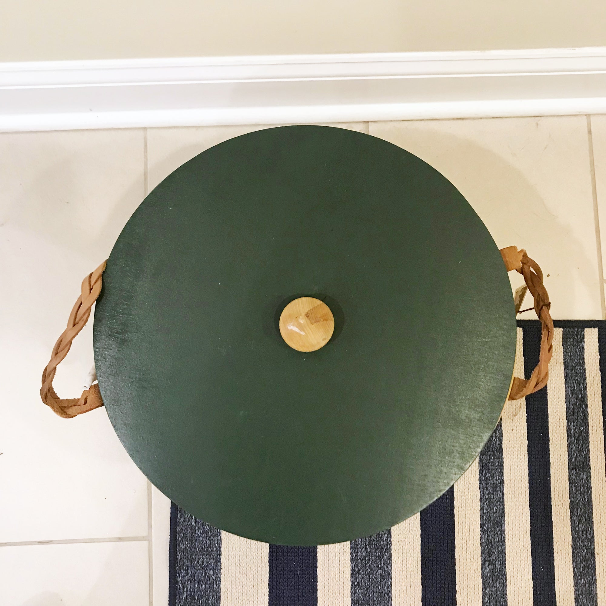 Large Vintage Peterboro Picnic Basket