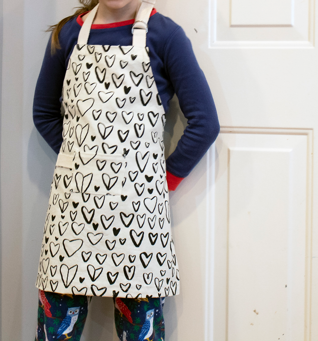 Kids Apron Black Hearts