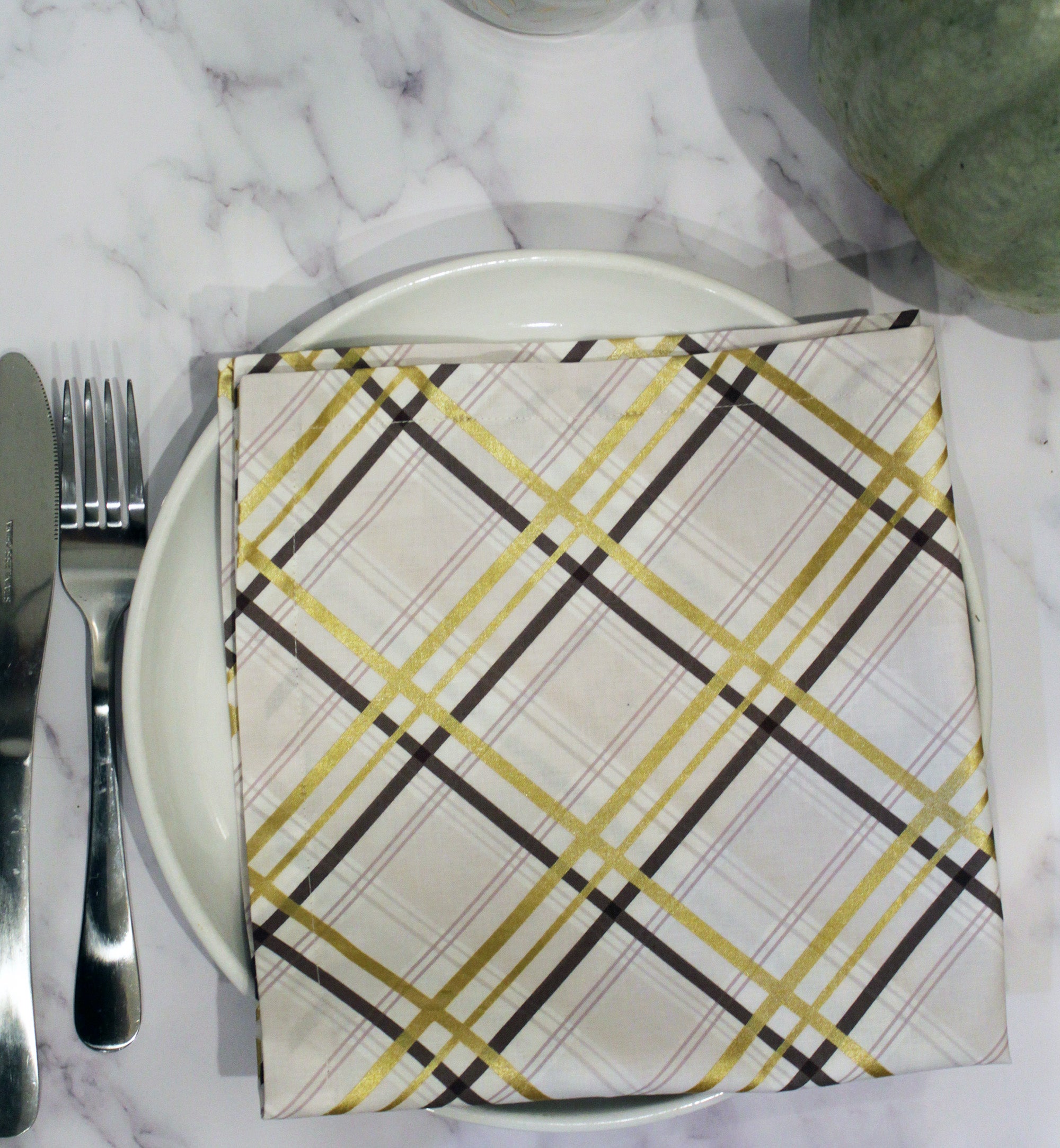 Gold Diagonal Plaid Napkin Set