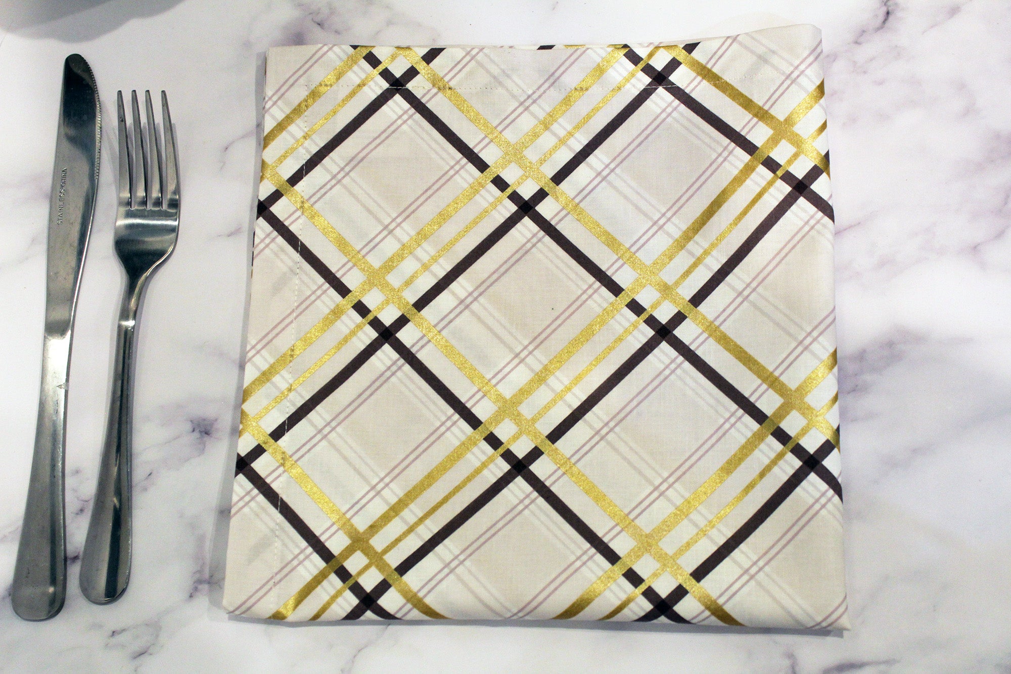Gold Diagonal Plaid Napkin Set