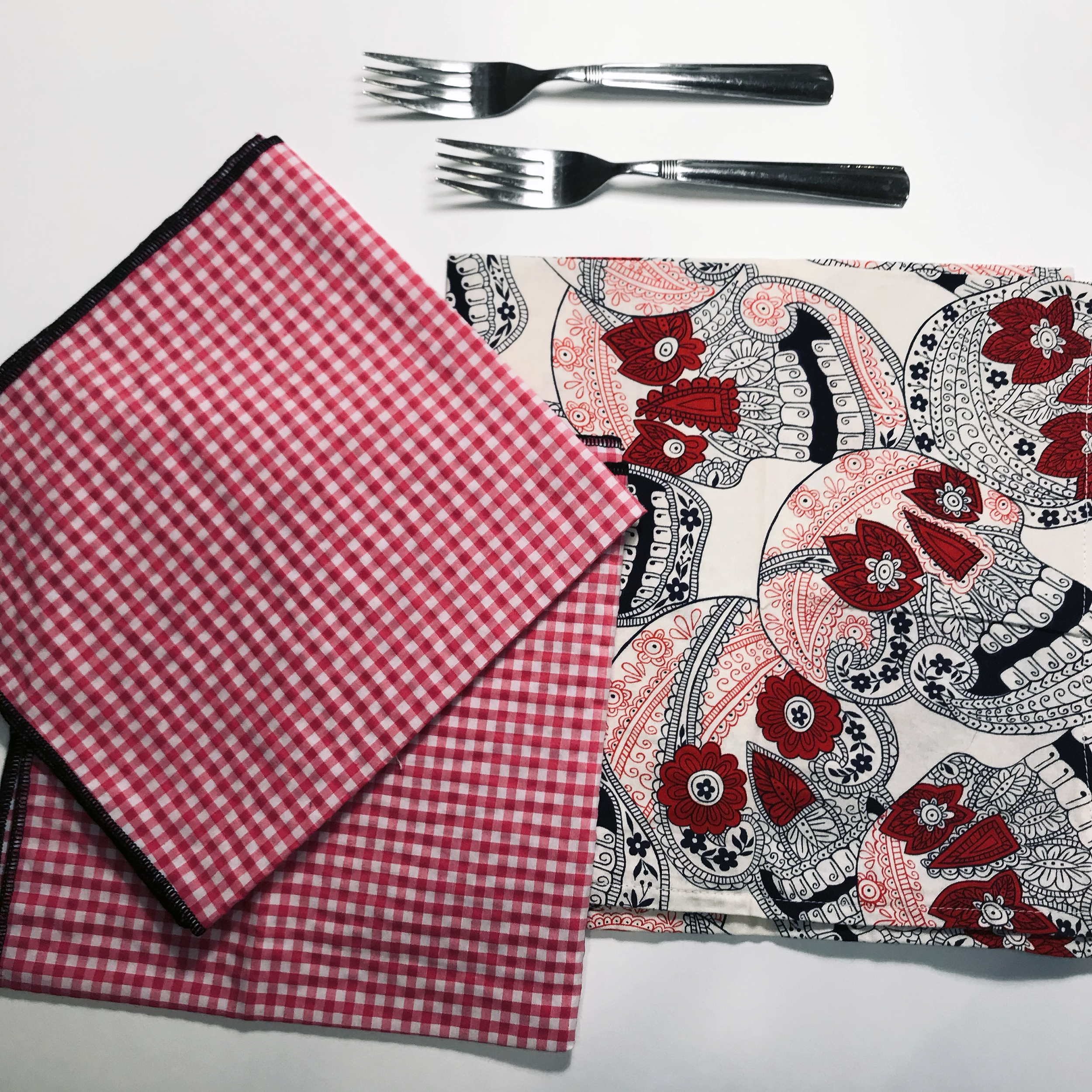 Studio Sale - Reds Cotton Cloth Napkin