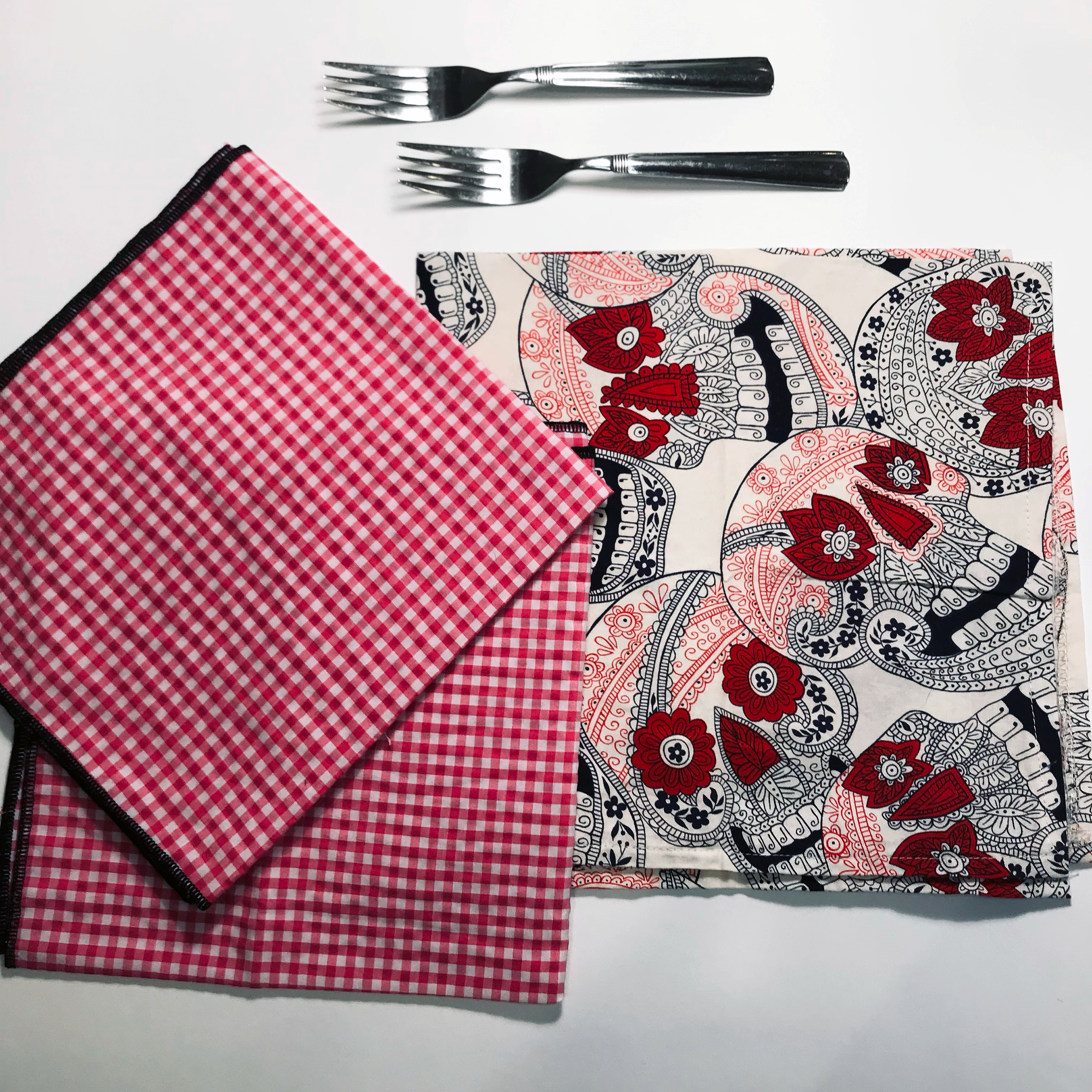 Studio Sale - Reds Cotton Cloth Napkin