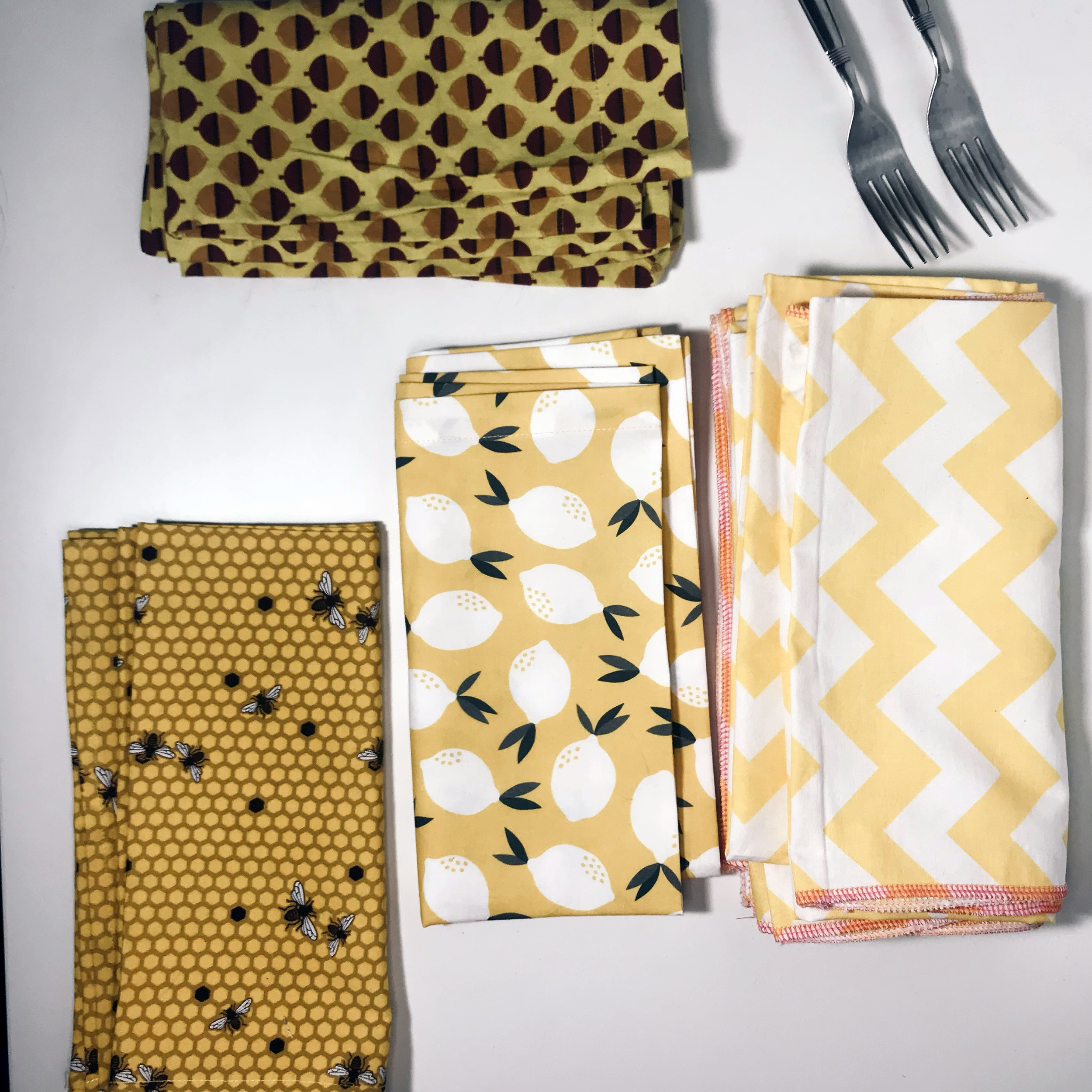 Studio Yellow Cotton Cloth Dinner Napkin
