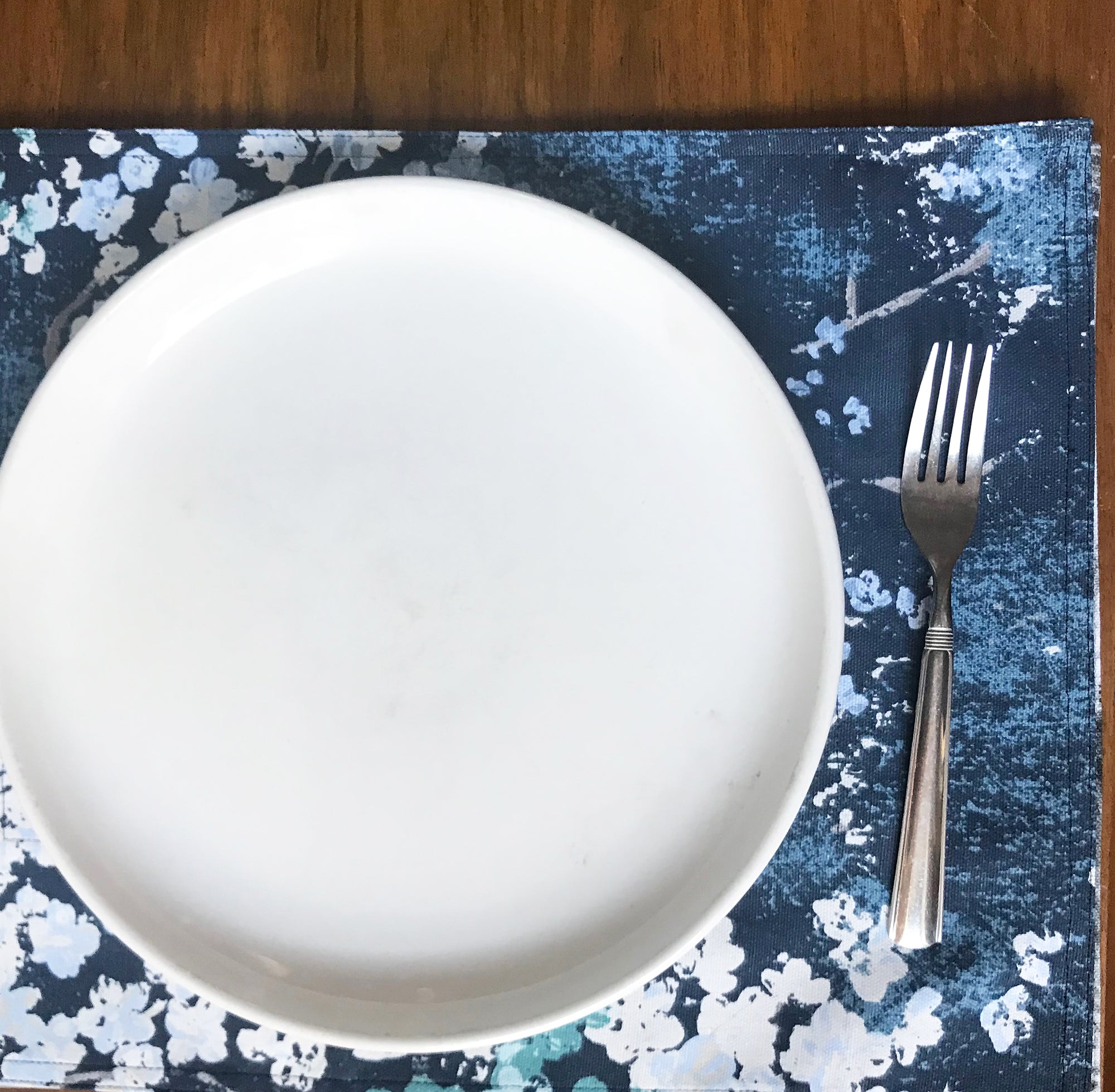 White Floral Placemat  Set