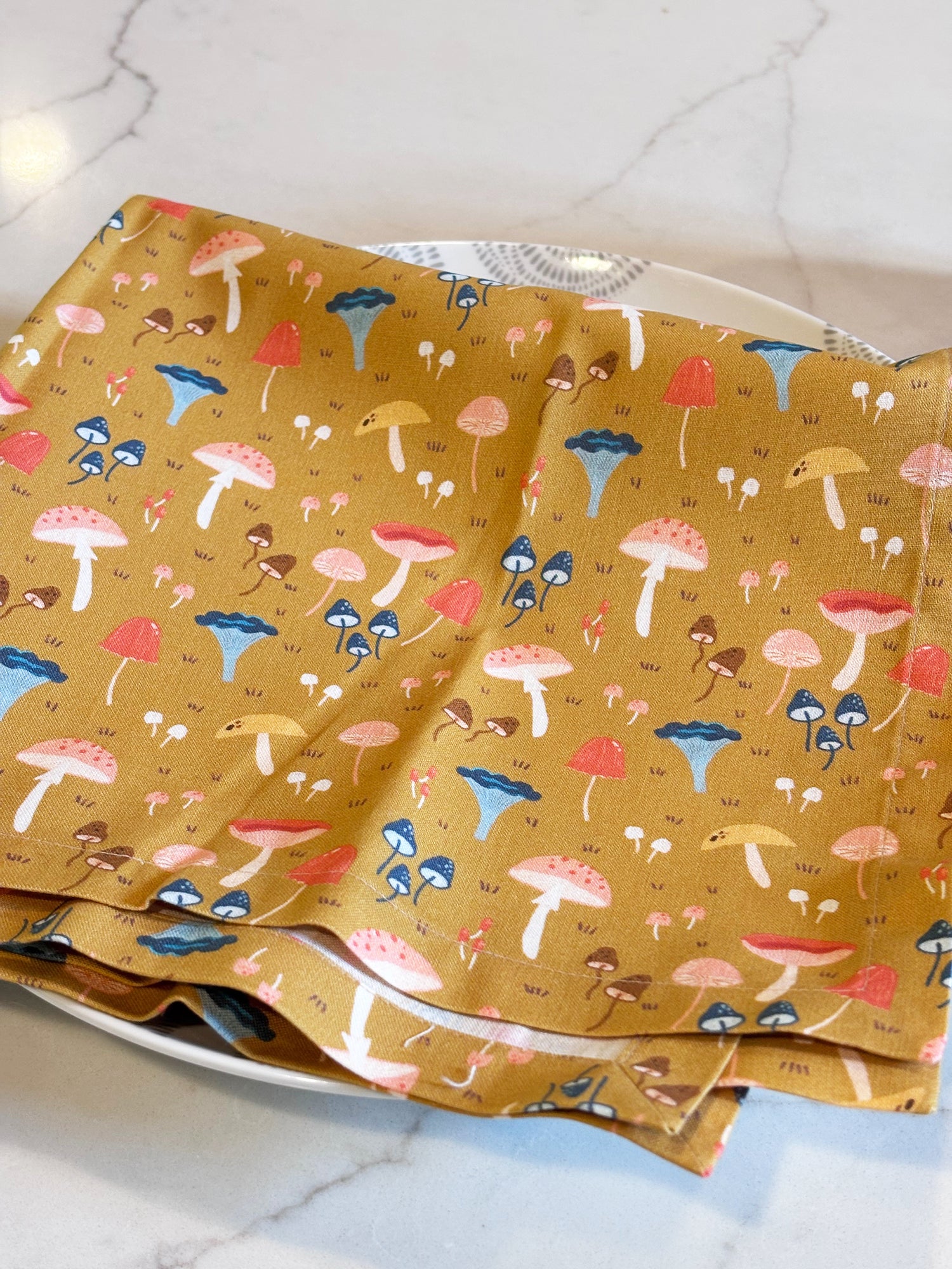 Dijon Mushroom Napkin Set