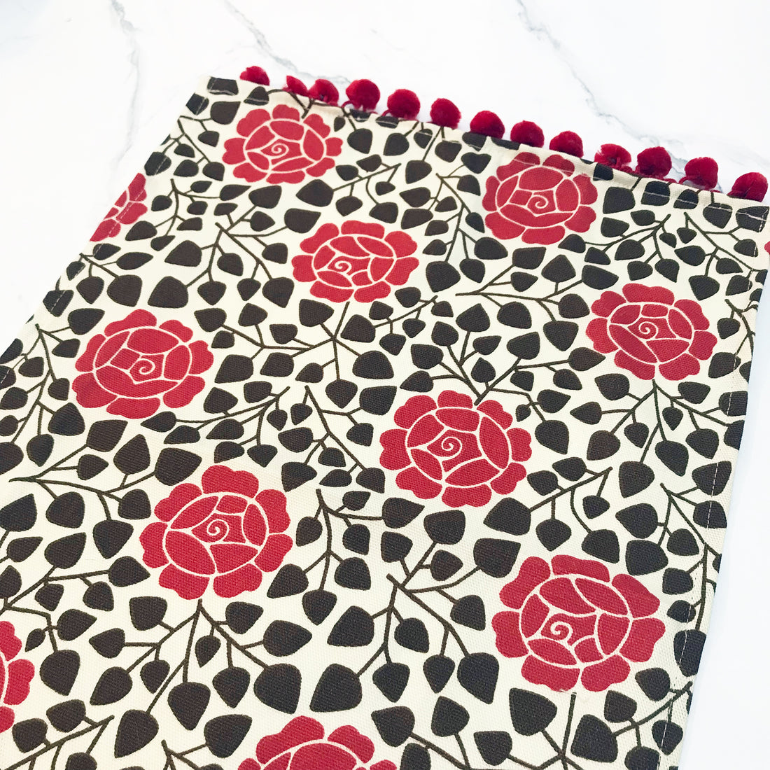 Vining  Floral Table Runner