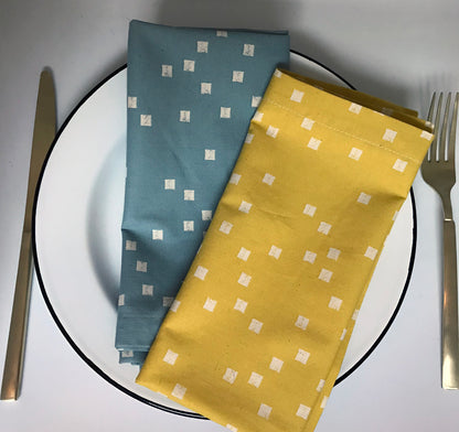 Floating  Square Napkin Set