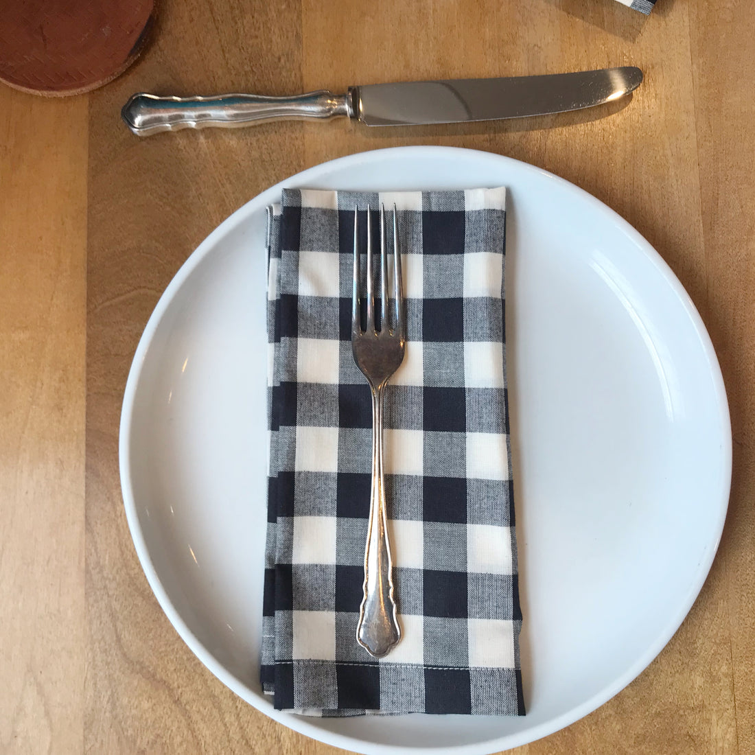 Black and Cream Check Napkin Set
